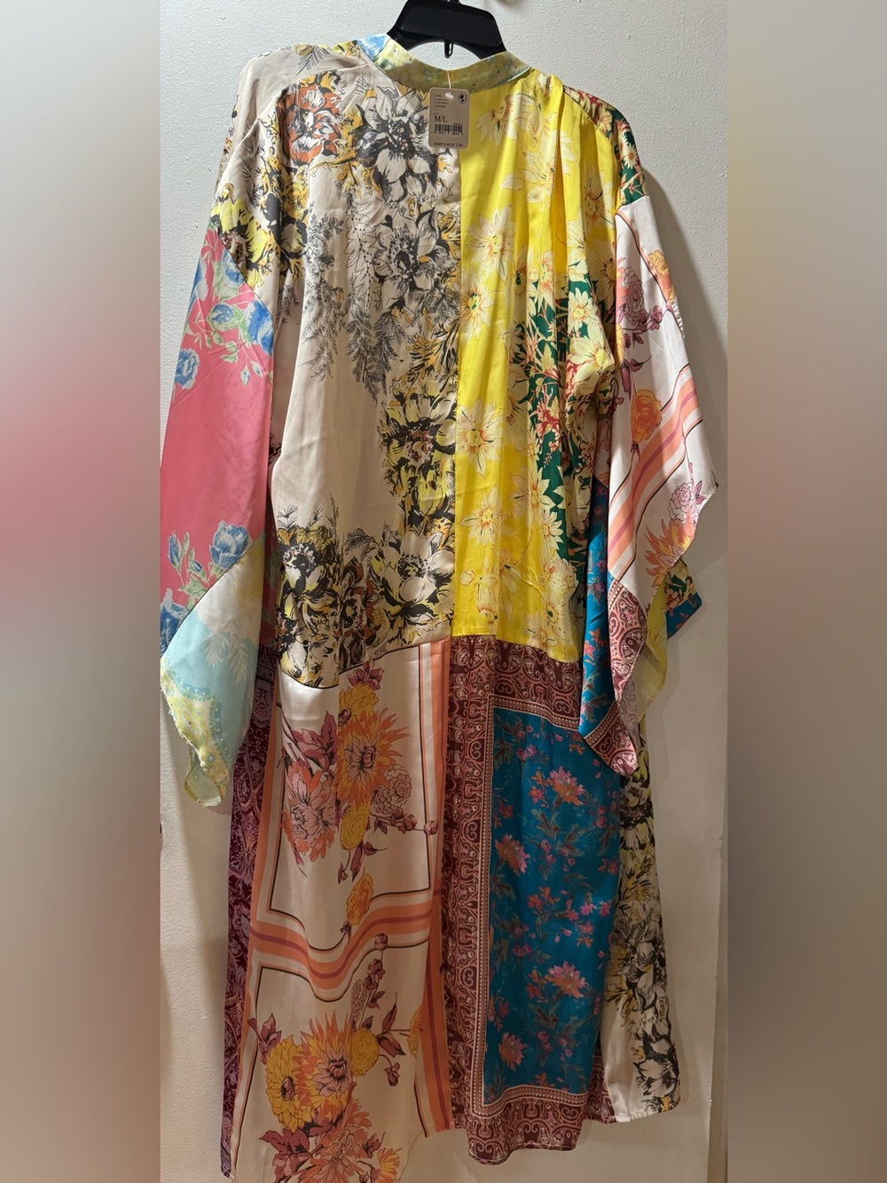 Free people Patch with love Satin Kimono Robe - Pink Multi - Picture 8 of 9